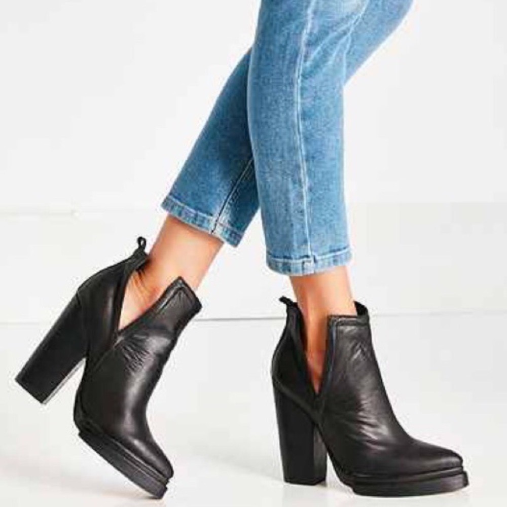 Jeffrey Campbell platform ankle booties black